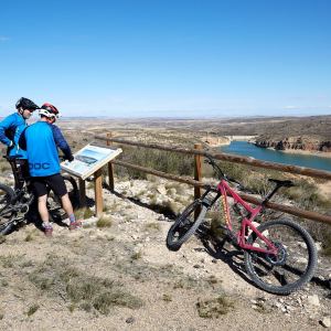 Mirador embalse Moneva